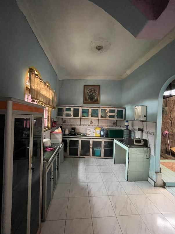 dijual rumah jl arifin ahmad