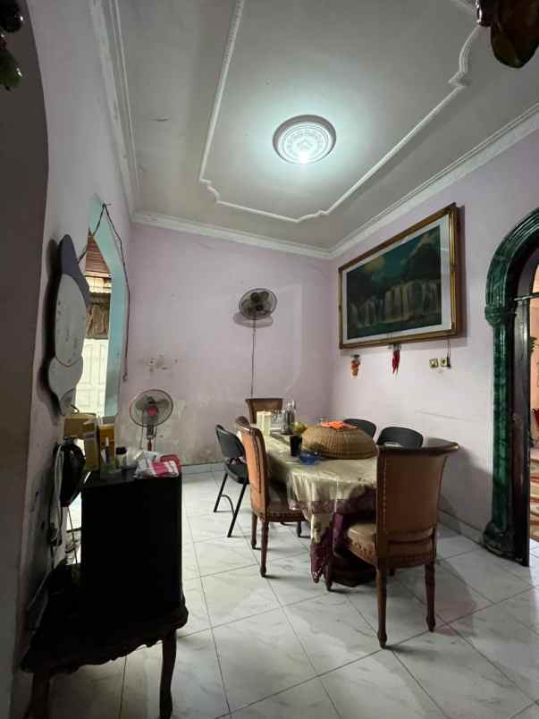 dijual rumah jl arifin ahmad