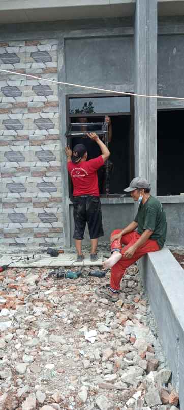 dijual rumah jl bambu apus raya rt 9 rw