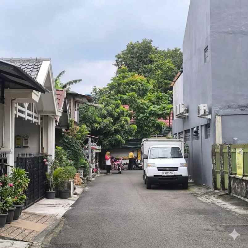 dijual rumah jl ikan rawamangun jakarta