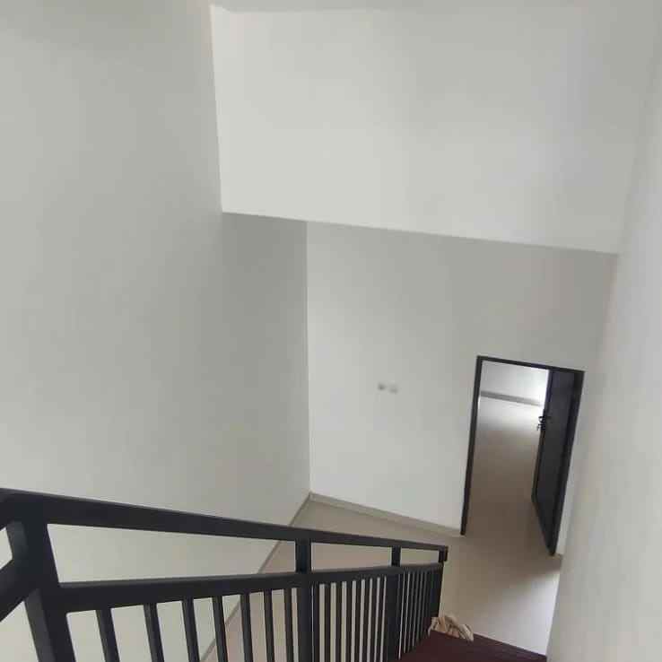 dijual rumah jl imogiri timur