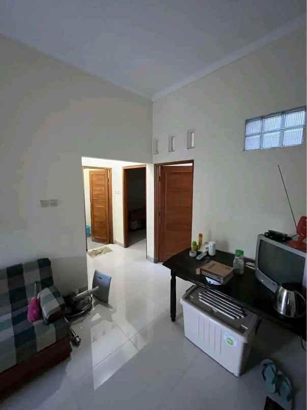 dijual rumah jl kaliurang km 9