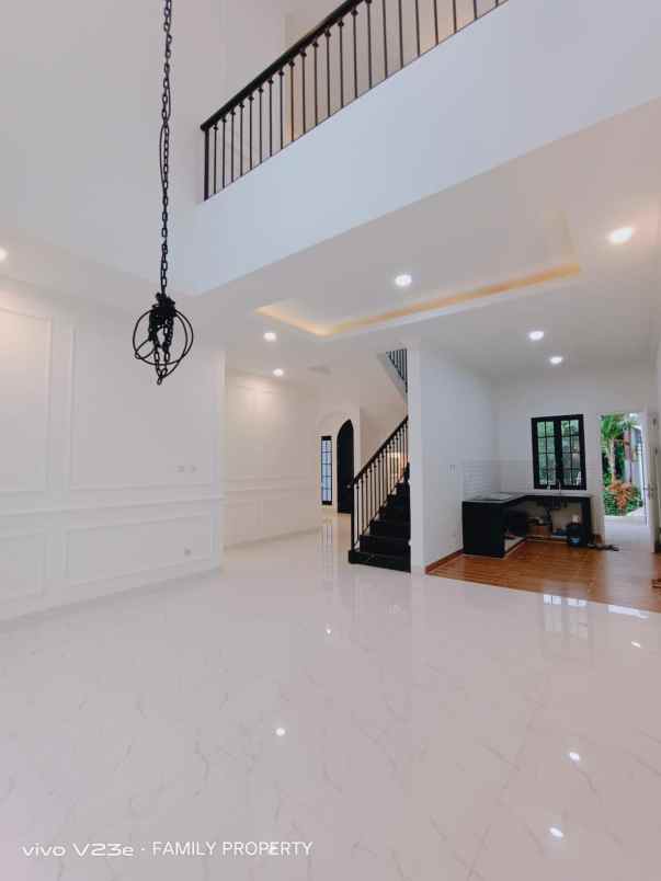 dijual rumah jl komplek joglo jakarta barat