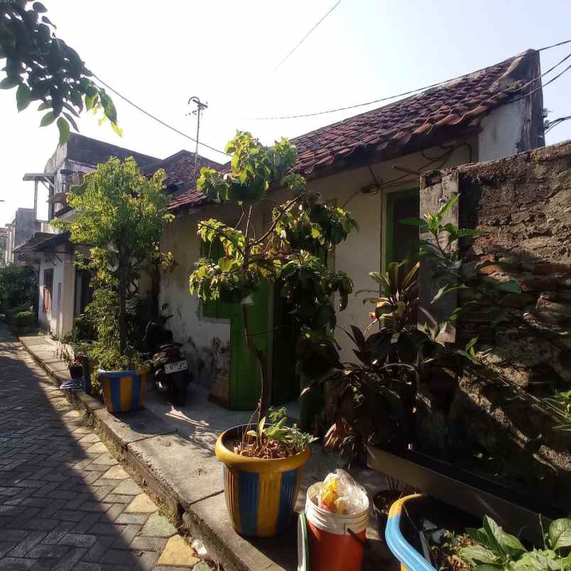 dijual rumah jl maspati