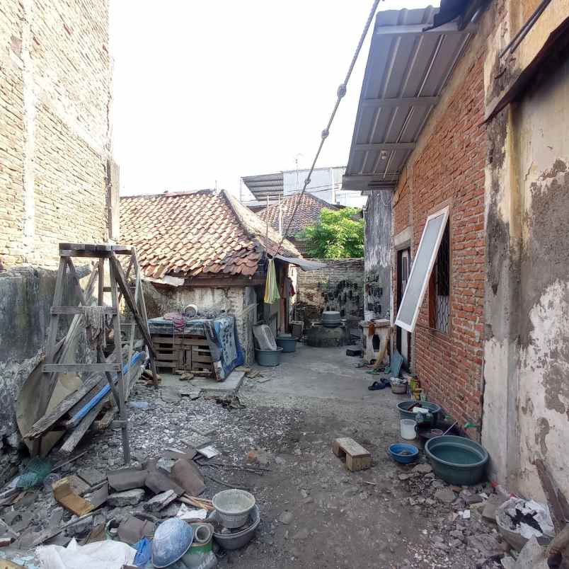 dijual rumah jl maspati