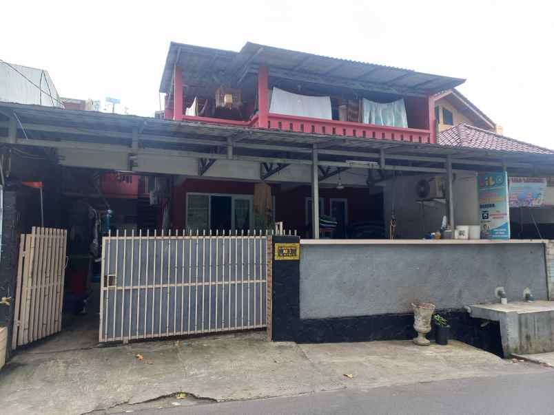 dijual rumah jl menteng pulo 9 no 3