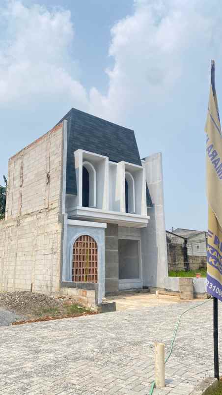 dijual rumah jl pahlawan kp bulak