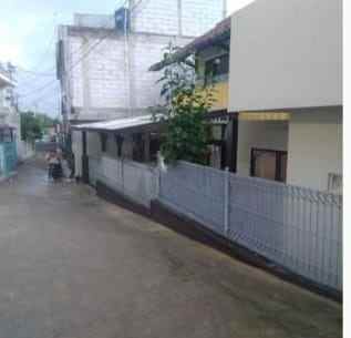 dijual rumah jl pariwisata cibogo surya