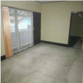 dijual rumah jl pariwisata cibogo surya