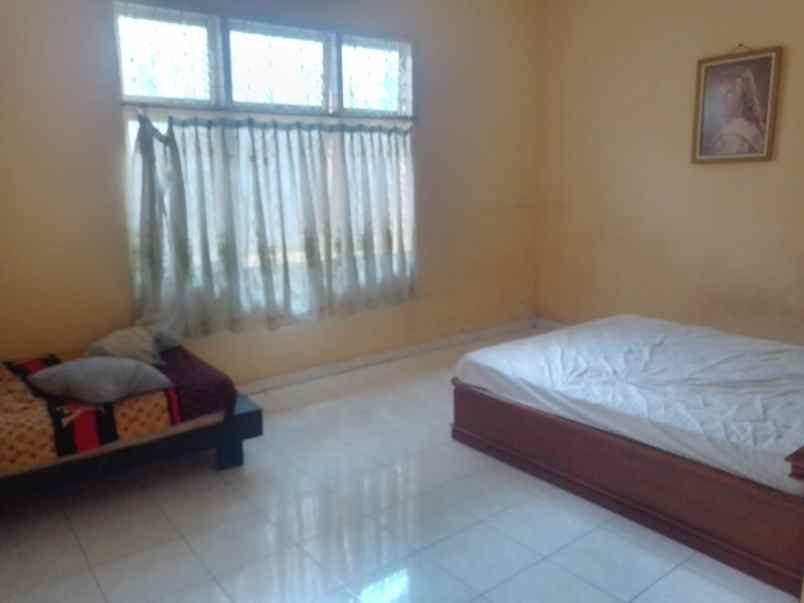 dijual rumah jl perintis kemerdekaan