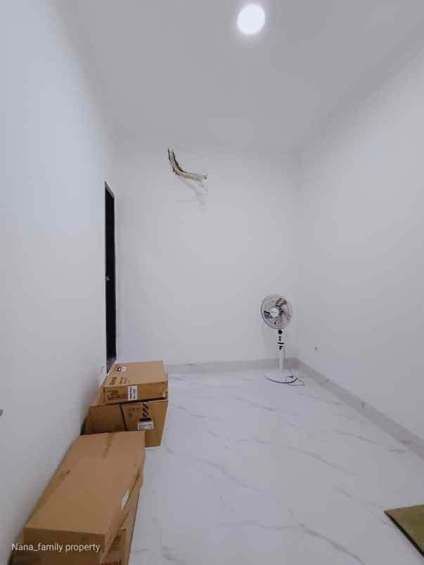 dijual rumah jl permata hijau sukabumi