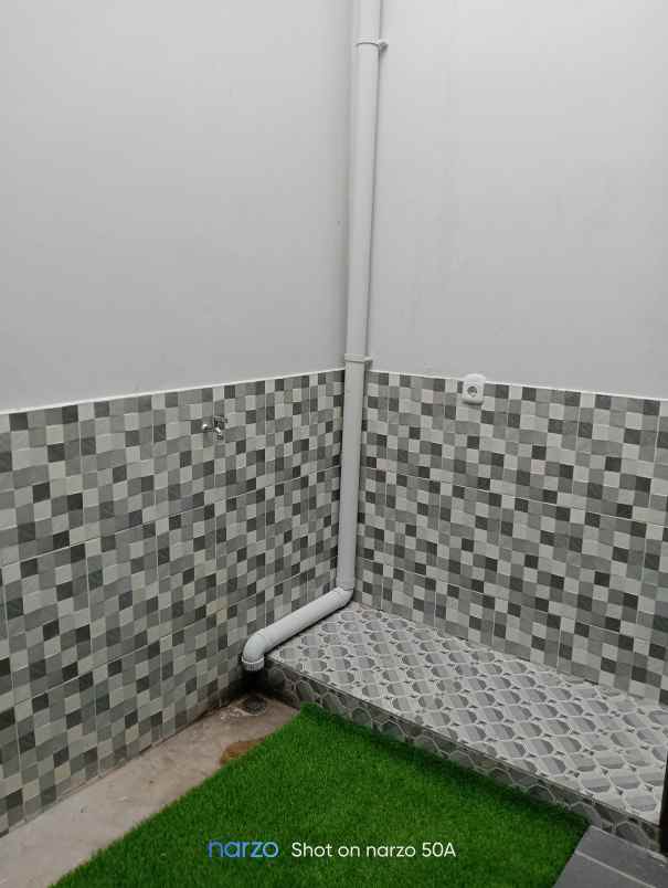 dijual rumah jl perum bilabong raya