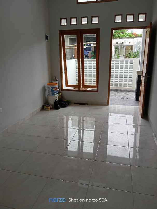 dijual rumah jl perum bilabong raya