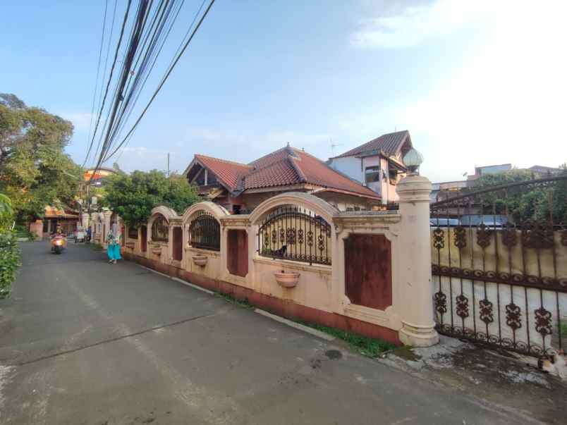 dijual rumah jl rawamangun jakarta timur