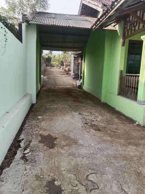 dijual rumah jl raya cianjur sukabumi jawa barat