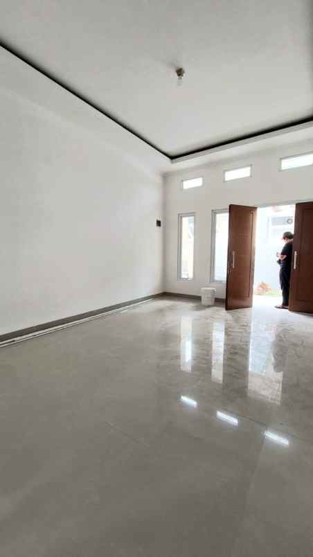 dijual rumah jl raya parung serab