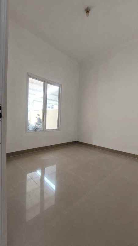 dijual rumah jl raya parung serab