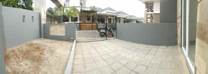 dijual rumah jl suka karya 1