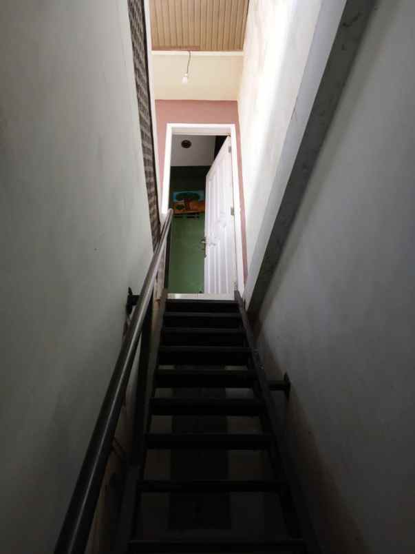 dijual rumah jl tengkubey