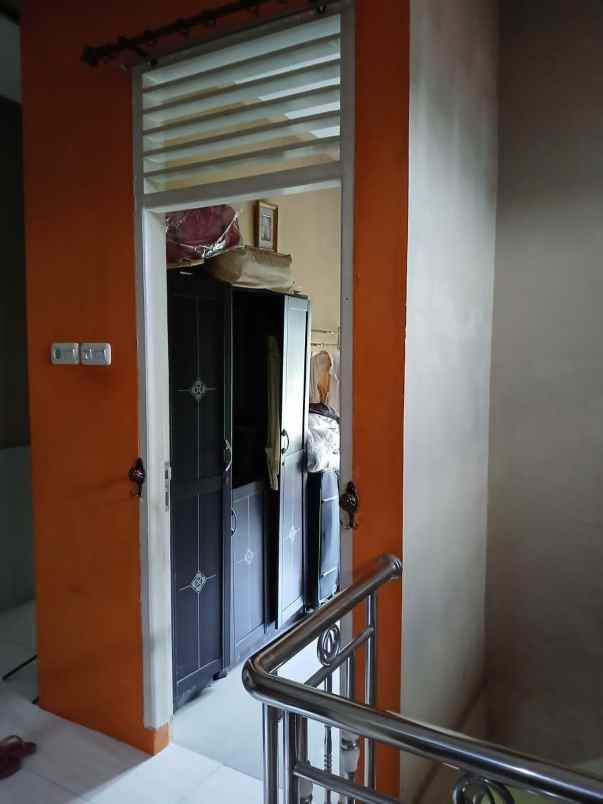 dijual rumah jl tengkubey