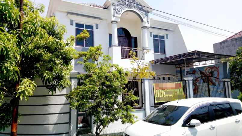 dijual rumah jl wiguna timur regency