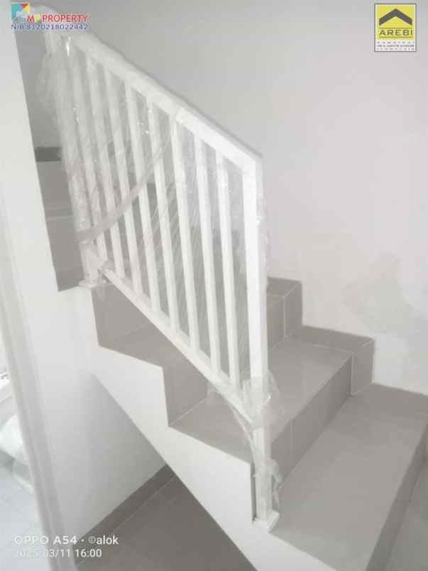 dijual rumah jln kalisari raya pasar