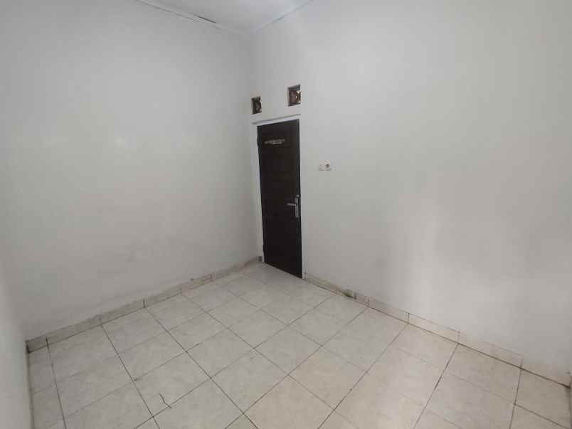 dijual rumah jln pelita raya rangkapan