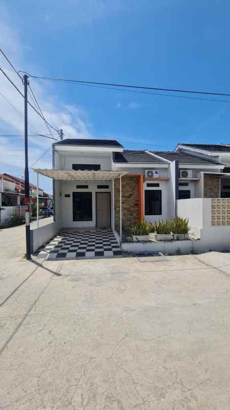 dijual rumah karang satria tambun