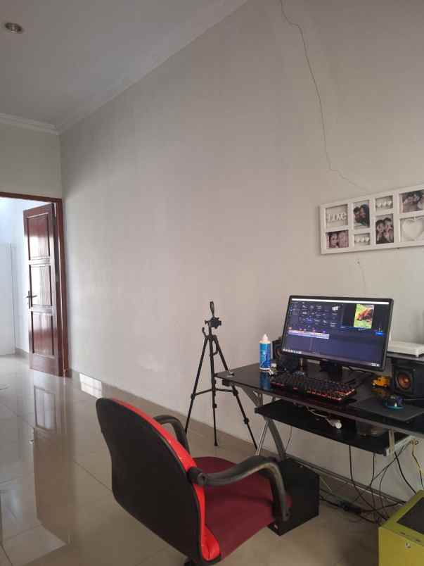 dijual rumah kebagusan