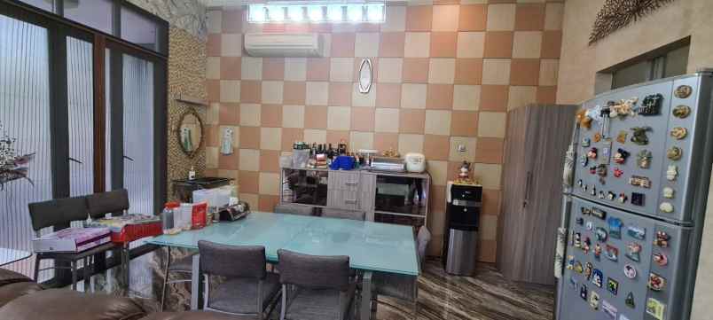 dijual rumah kelapa nias kelapa gading