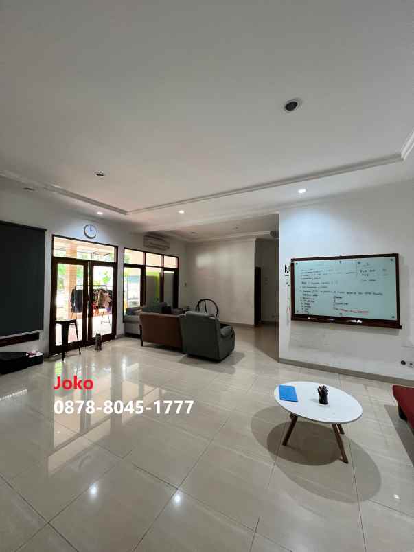 dijual rumah kemang dalam