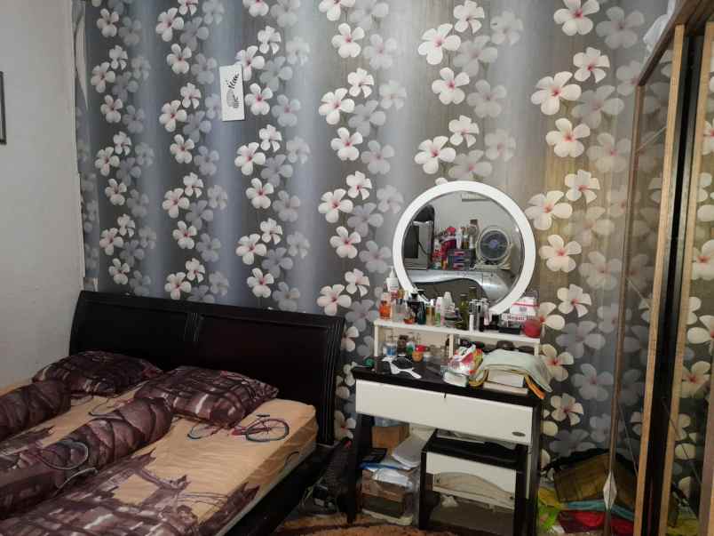 dijual rumah kirana puri jl sudirman