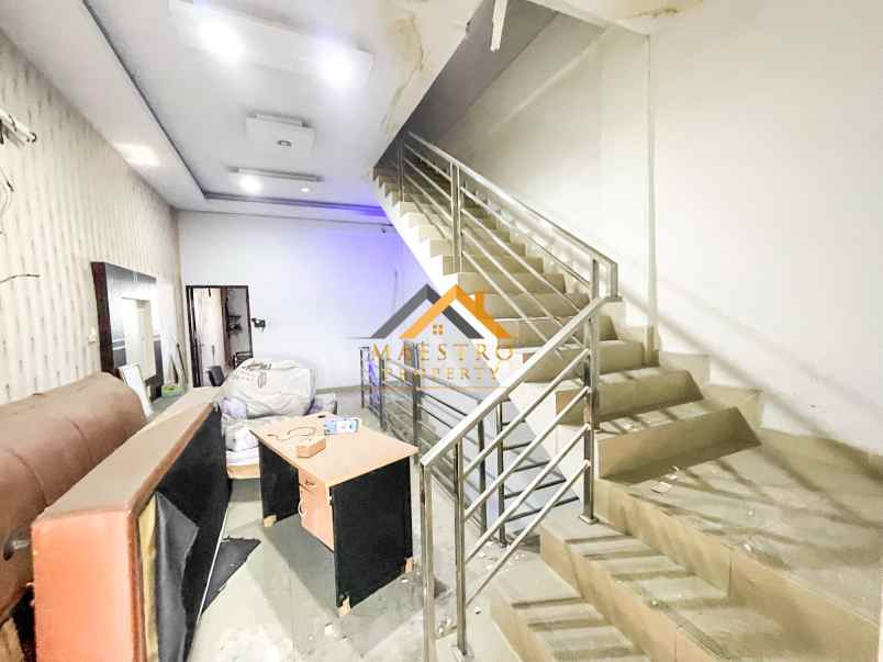 dijual rumah komplek bandar selamat