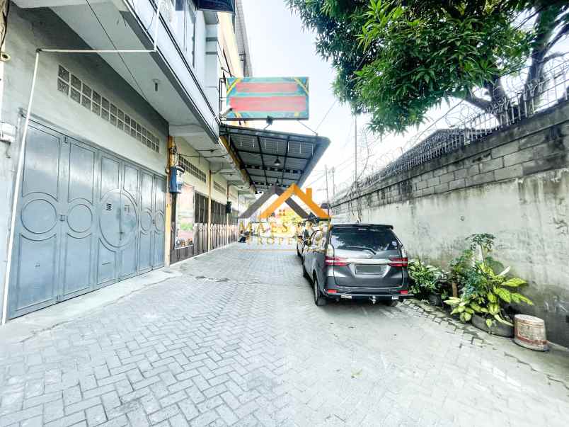 dijual rumah komplek bandar selamat