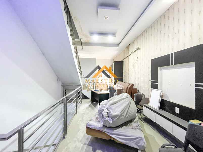 dijual rumah komplek bandar selamat