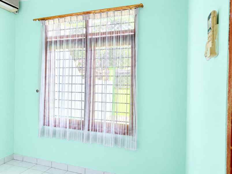 dijual rumah komplek batununggal indah