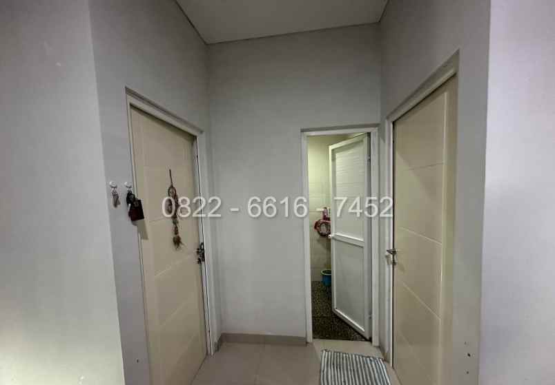 dijual rumah komplek cihanjuang