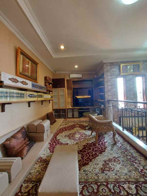 dijual rumah komplek fatmawati