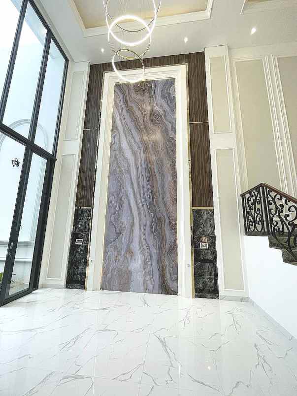 dijual rumah komplek joglo jakarta barat