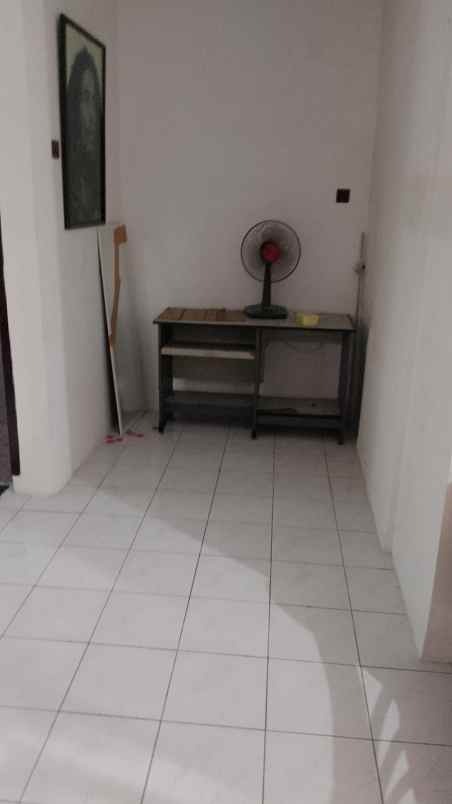 dijual rumah komplek pratista antapani