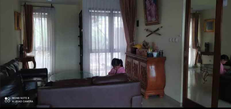 dijual rumah komplek sayana terrace