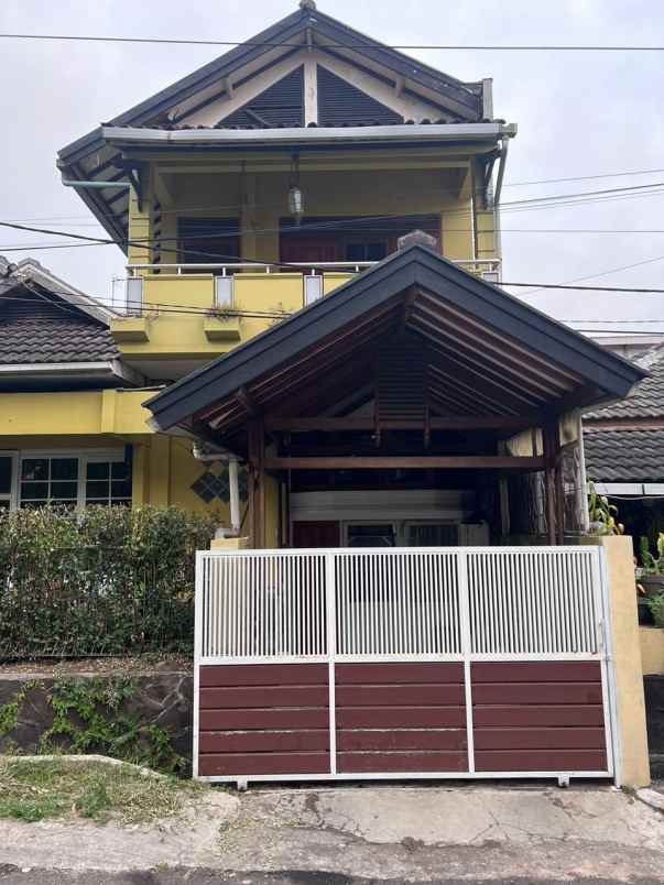 dijual rumah komplek ujungberung indah