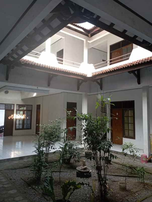 dijual rumah kostan 20 kamar 500m ke ringroad
