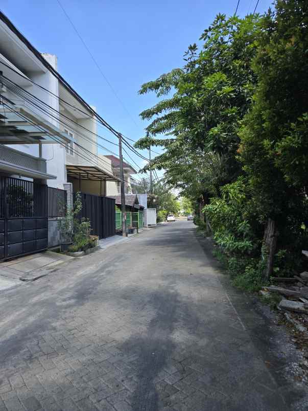 dijual rumah kutisari indah utara