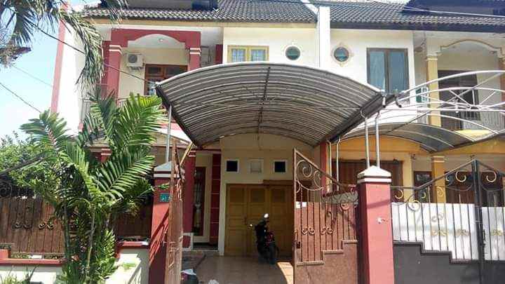 dijual rumah kutisari selatan