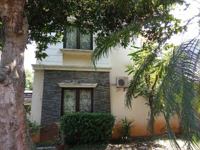 dijual rumah legenda wisata cibubur