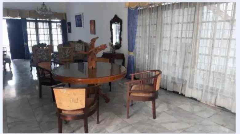dijual rumah legoso ciputat