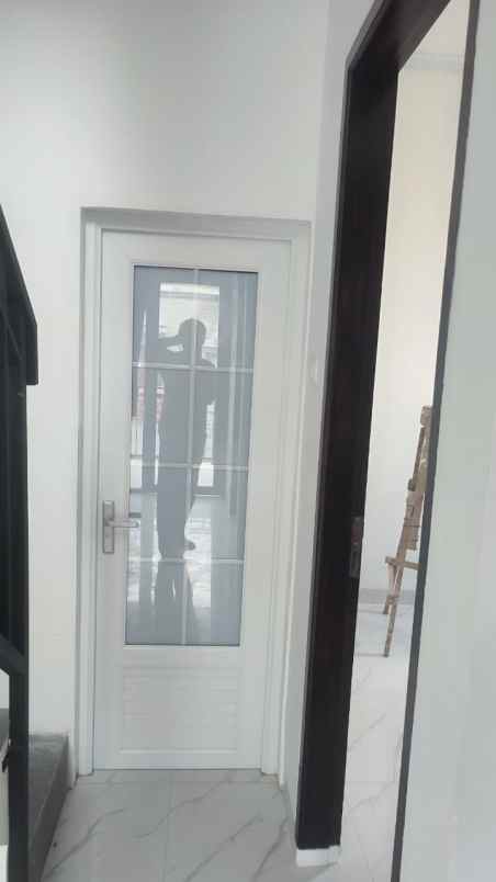 dijual rumah lenteng agung