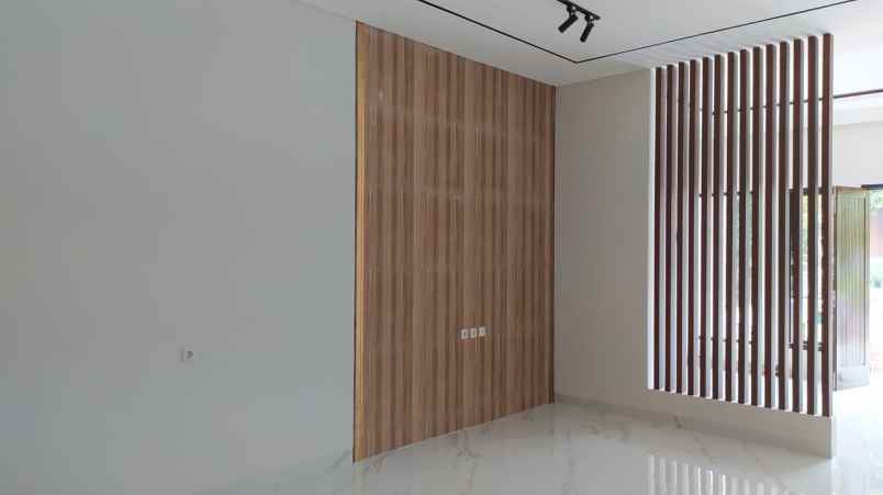 dijual rumah lippo cikarang