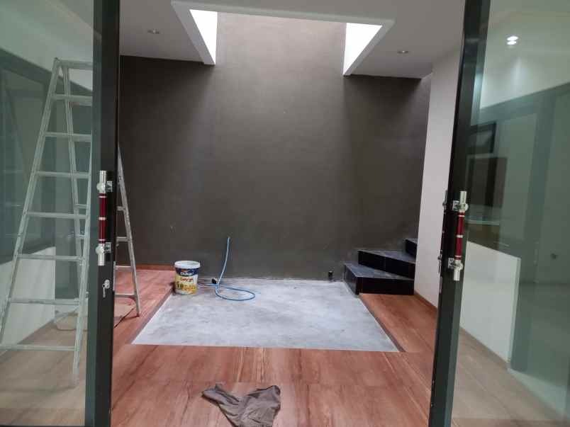 dijual rumah lokasi dekat binus araya malang